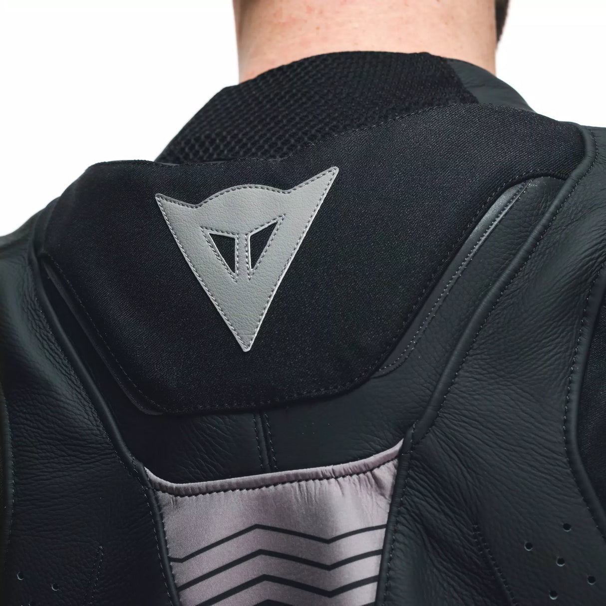Dainese Super Speed 4 – Giacca Moto in Pelle Traforata Uomo Black-Matt Charcoal-Grey