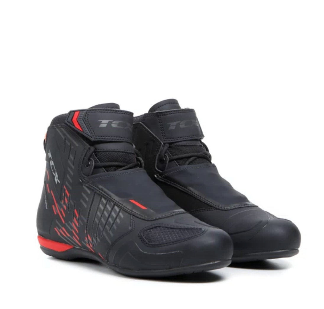 TCX R04D WP Black/Red – Scarpe Moto Impermeabili Certificate CE