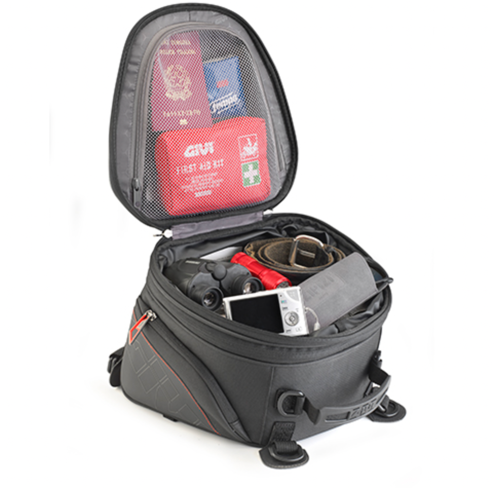 GIVI ST607B BORSA DA SELLA ESPANDIBILE TERMOFORMATA, CAPACITÀ 22 LITRI. alexmotostore