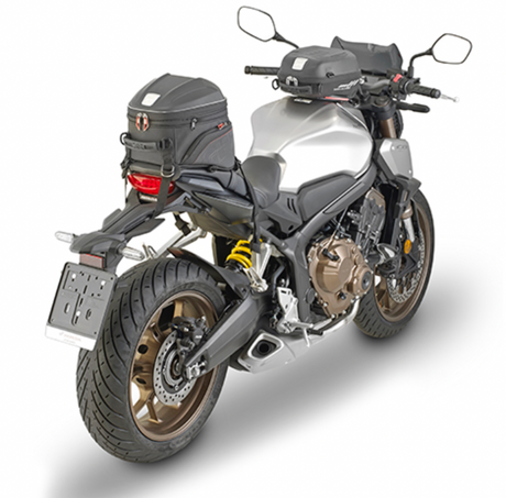 GIVI ST607B  BORSA DA SELLA ESPANDIBILE TERMOFORMATA, CAPACITÀ 22 LITRI. alexmotostore